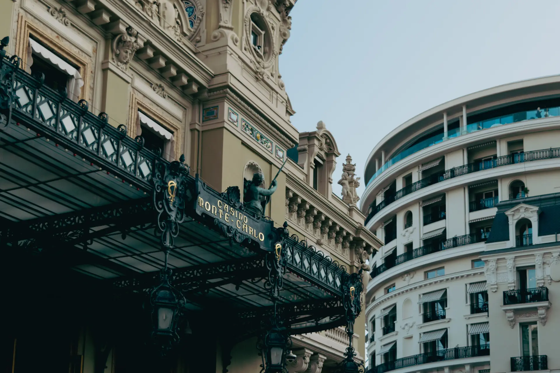 Klassisk fasade på Monte Carlo Casino